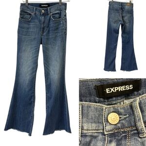 Express Bell Flare Medium Wash Raw Hem High Rise 5 Pocket Blue Jeans 0 Regular